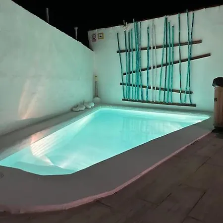 Holiday home Casa Claudia Radazul