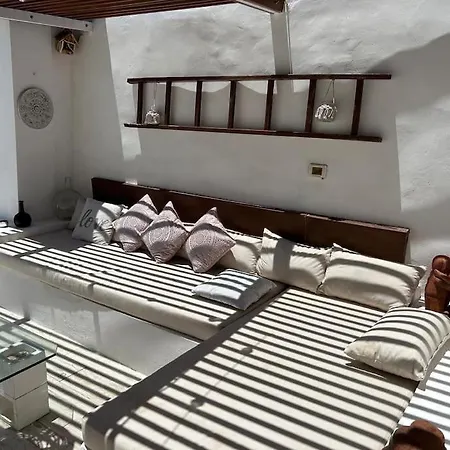 Casa Claudia Radazul Holiday home *
